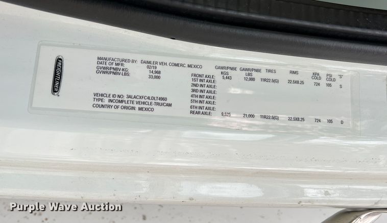 image for item DO8948 2020 Freightliner M2  box truck