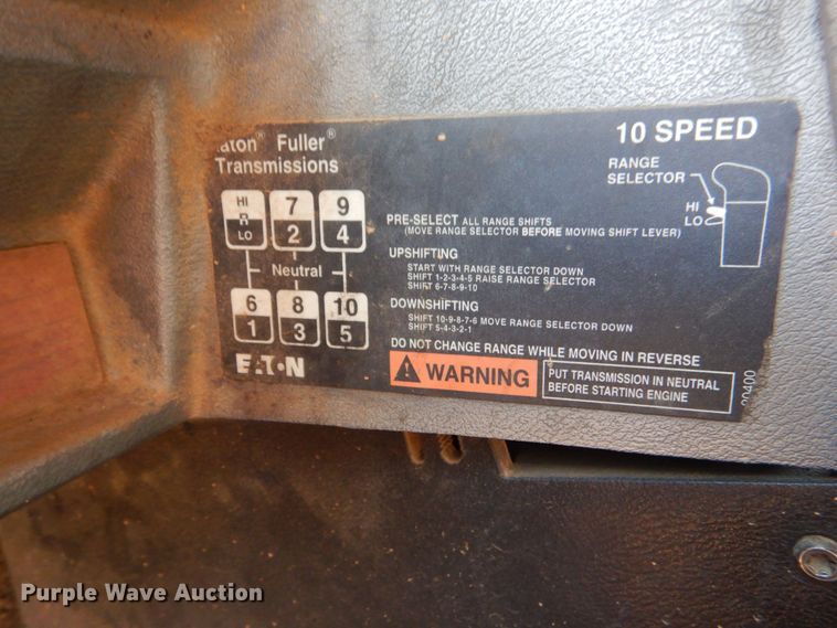 image for item DP8611 1999 Mack CH613  dump truck