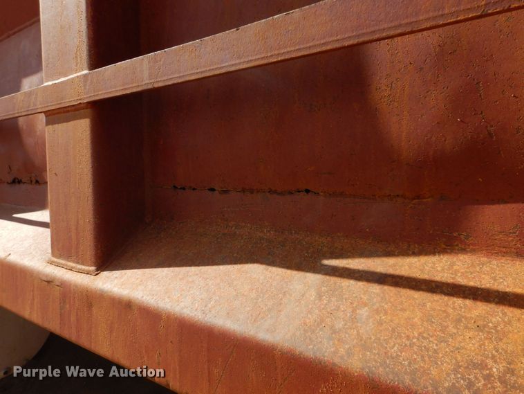 image for item DP8611 1999 Mack CH613  dump truck