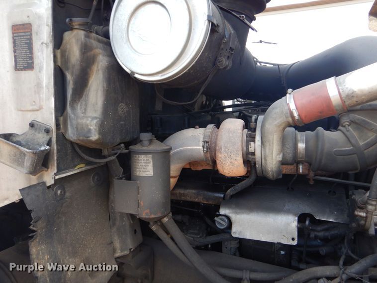 image for item DP8611 1999 Mack CH613  dump truck