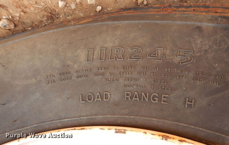 image for item DP8611 1999 Mack CH613  dump truck