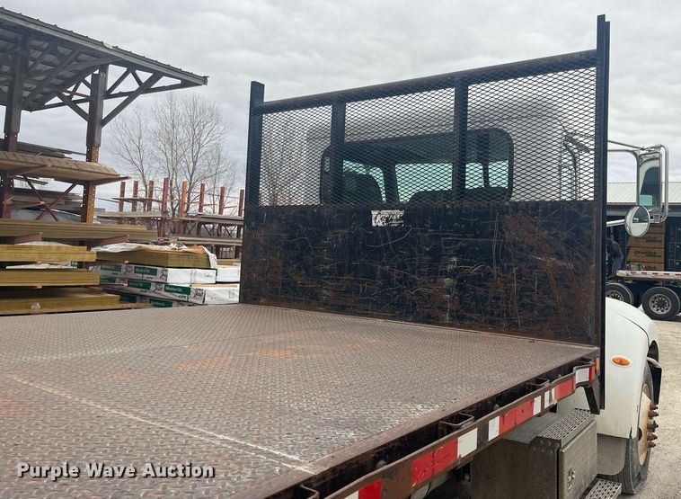 image for item DQ4092 2009 Peterbilt 335  dump flatbed truck