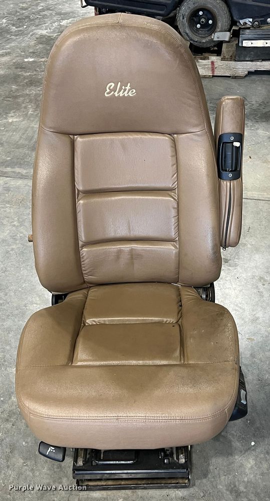 image for item HG9396 Truck parts