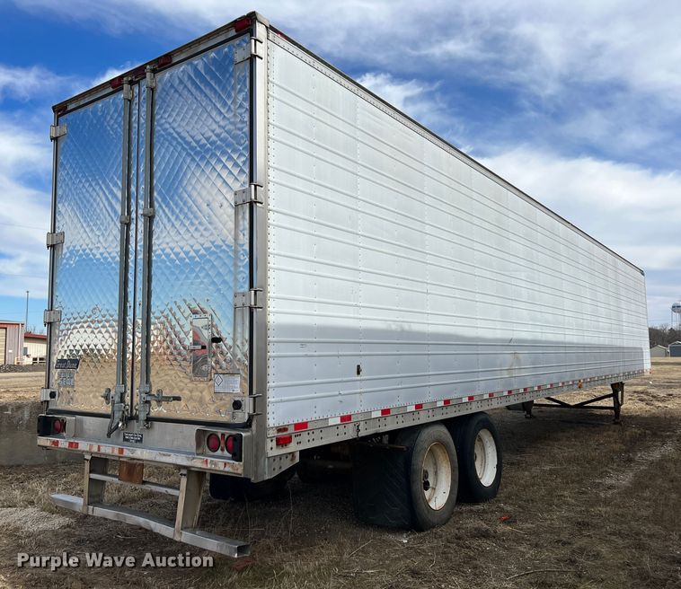 image for item ID9416 1990 Great Dane  refrigerated van trailer