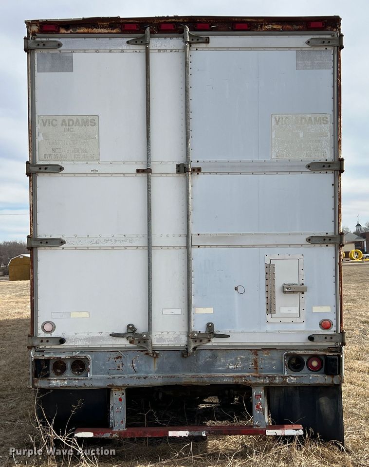 image for item ID9417 1985 Utility  refrigerated van trailer