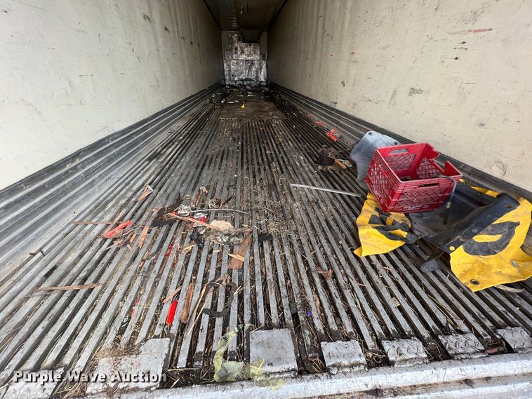 image for item ID9417 1985 Utility  refrigerated van trailer