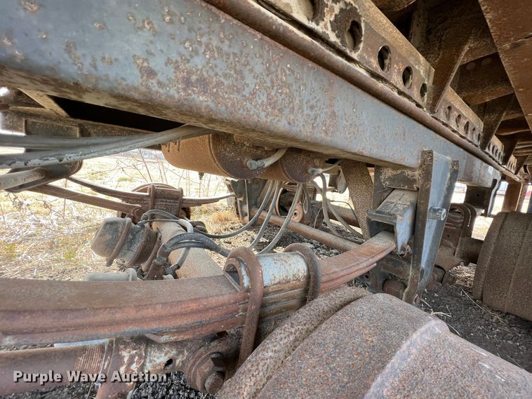 image for item ID9417 1985 Utility  refrigerated van trailer