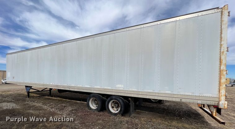 image for item ID9418 2000 Hyundai  dry van trailer