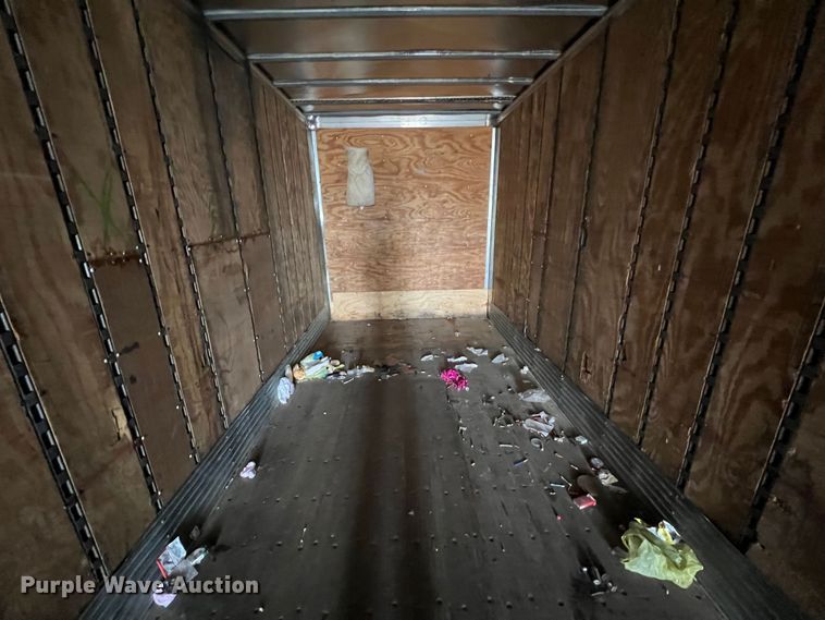 image for item ID9418 2000 Hyundai  dry van trailer