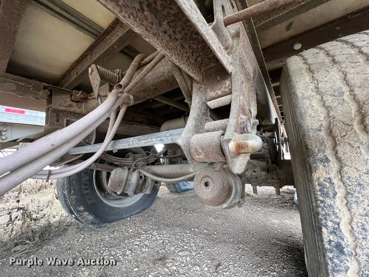 image for item ID9419 1995 Utility  refrigerated van trailer