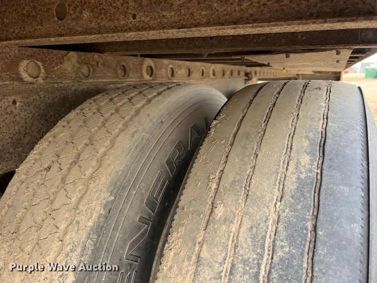 image for item ID9419 1995 Utility  refrigerated van trailer