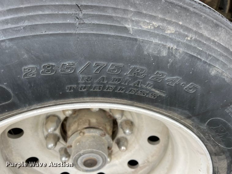 image for item ID9419 1995 Utility  refrigerated van trailer