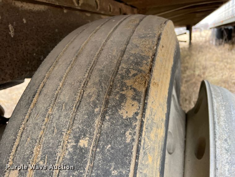 image for item ID9419 1995 Utility  refrigerated van trailer