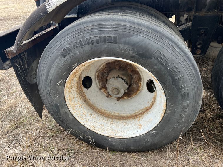 image for item ID9420 1968 Moser  tank trailer