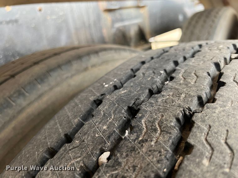 image for item ID9420 1968 Moser  tank trailer