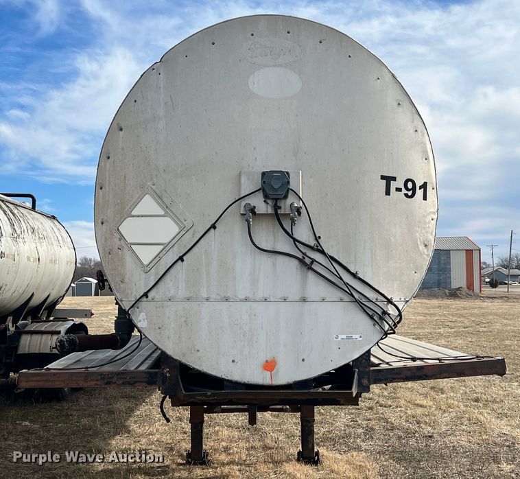 image for item ID9490 1980 E.D. Entyre  tank trailer