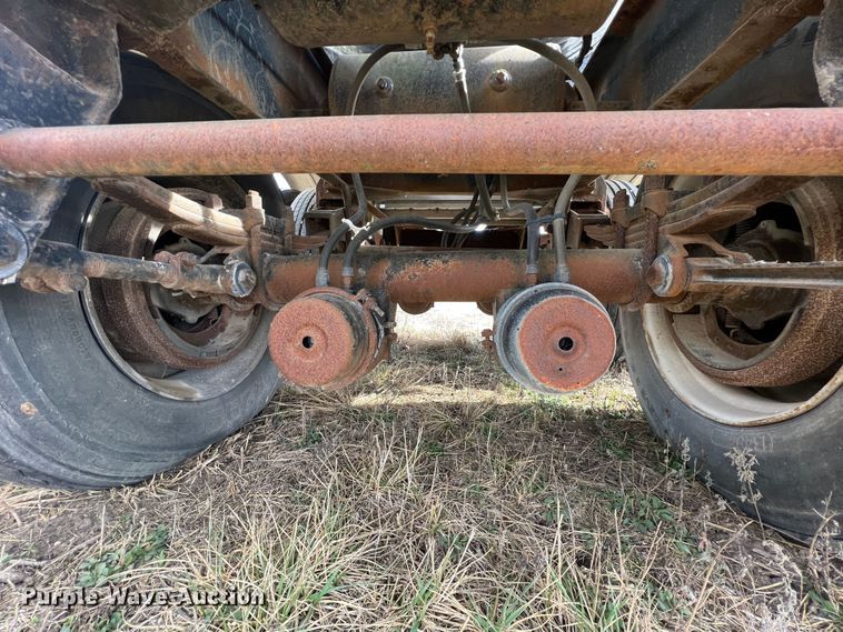 image for item ID9490 1980 E.D. Entyre  tank trailer