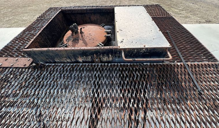 image for item ID9490 1980 E.D. Entyre  tank trailer