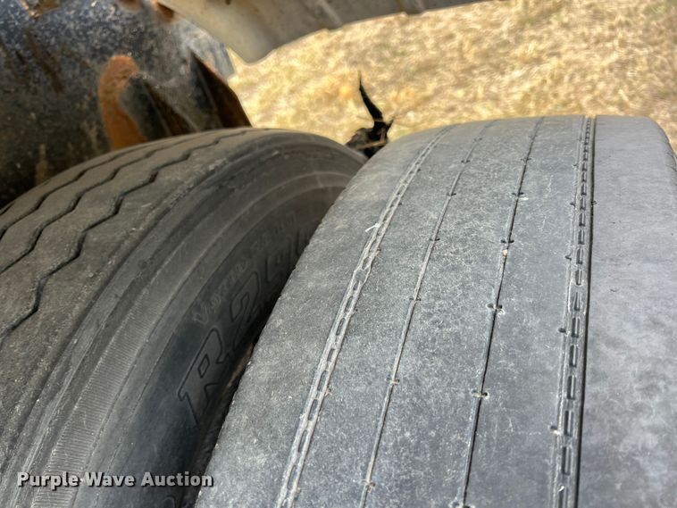 image for item ID9490 1980 E.D. Entyre  tank trailer