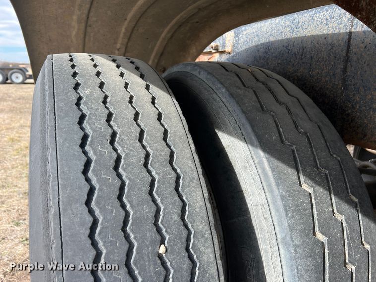 image for item ID9490 1980 E.D. Entyre  tank trailer