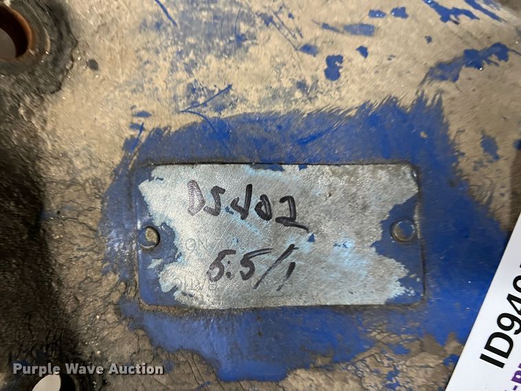 image for item ID9495 Eaton Fuller DS402  rear end differential