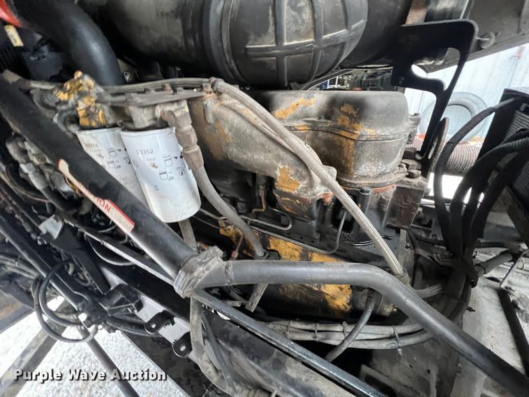 image for item ID9496 1989 Freightliner FLA USF-1E  semi truck