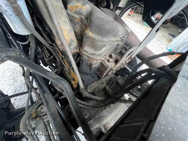 image for item ID9496 1989 Freightliner FLA USF-1E  semi truck