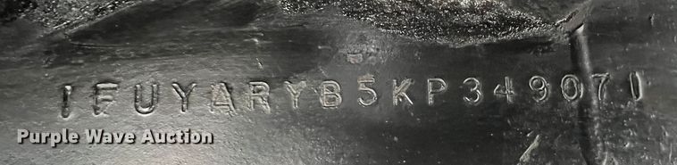 image for item ID9496 1989 Freightliner FLA USF-1E  semi truck