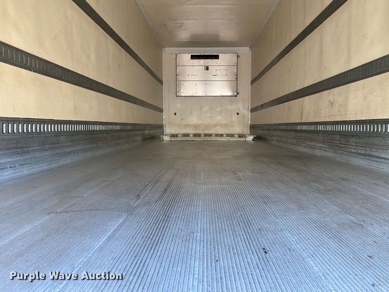 image for item JW9185 2009 Great Dane CLR-1112-12028  refrigerated van trailer