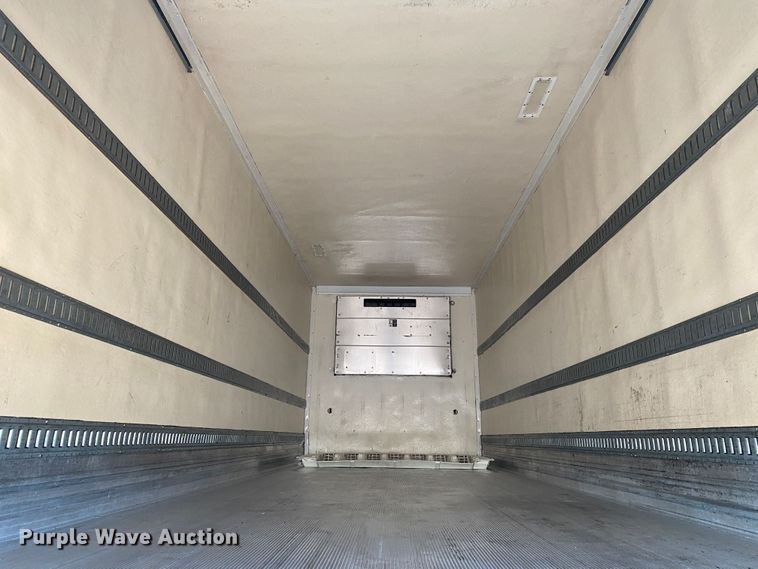 image for item JW9185 2009 Great Dane CLR-1112-12028  refrigerated van trailer