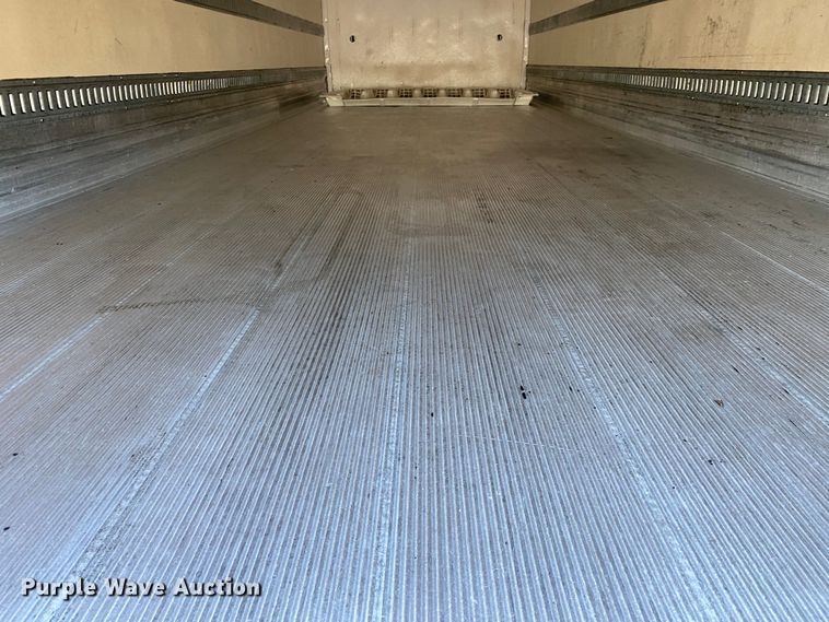 image for item JW9185 2009 Great Dane CLR-1112-12028  refrigerated van trailer