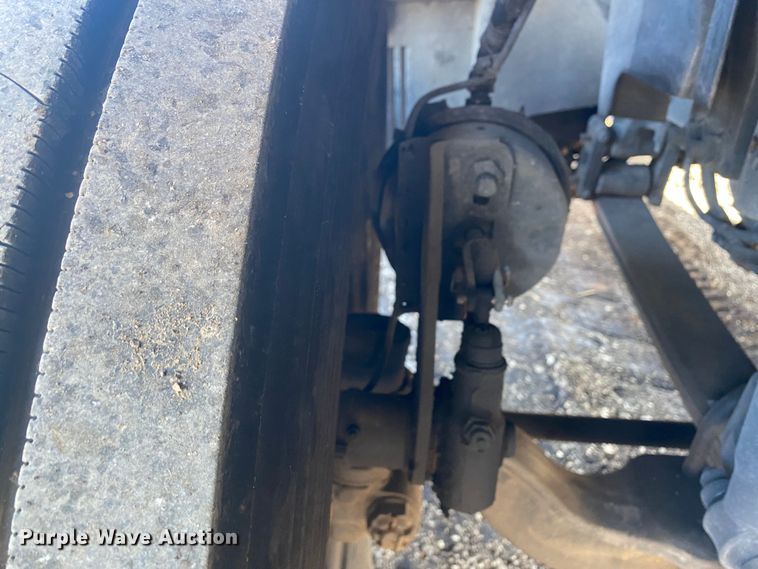 image for item JW9197 2016 Volvo D13  semi truck