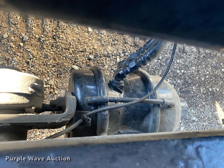 image for item JW9197 2016 Volvo D13  semi truck