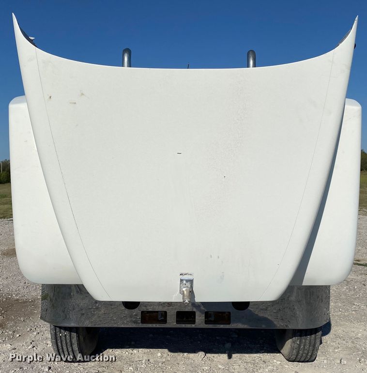 image for item JW9407 2000 Mack CH613  semi truck