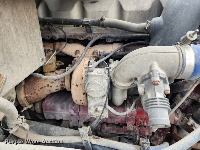 image for item KT9371 2009 Mack GU713  semi truck