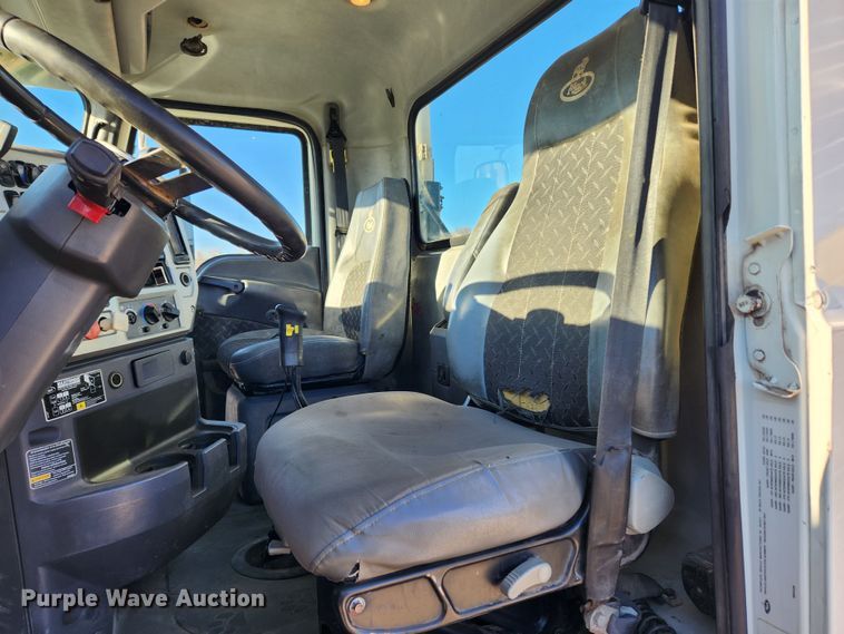 image for item KT9385 2012 Mack GU713 semi truck