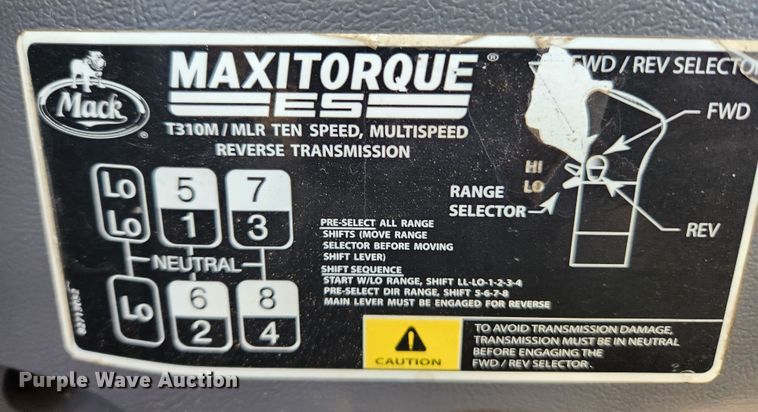 image for item KT9385 2012 Mack GU713 semi truck