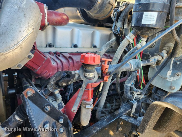 image for item KT9385 2012 Mack GU713 semi truck