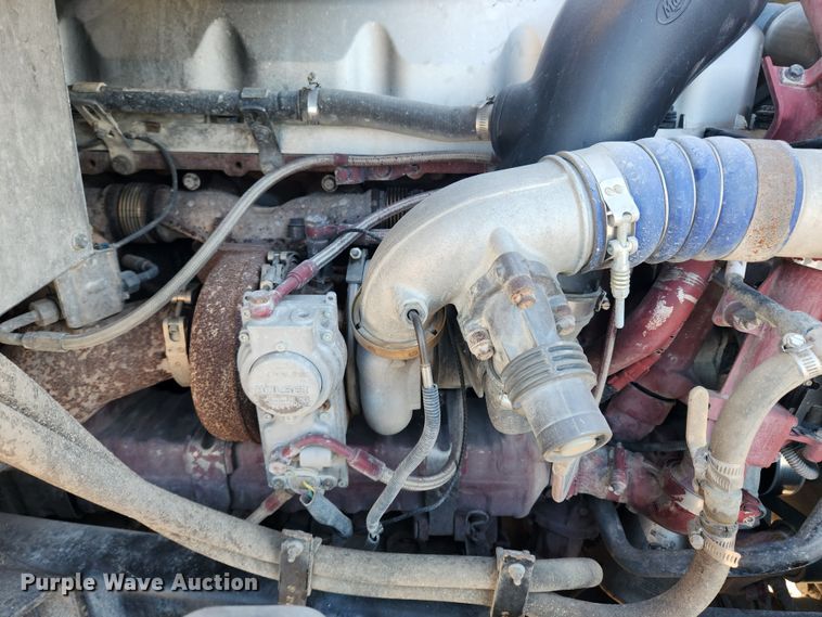 image for item KT9385 2012 Mack GU713 semi truck