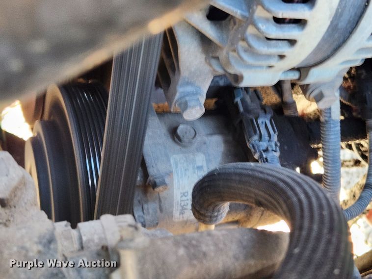 image for item KT9385 2012 Mack GU713 semi truck