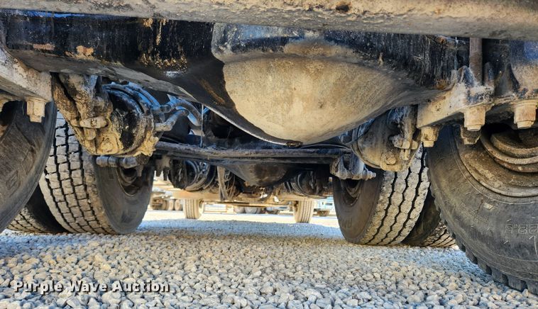 image for item KT9385 2012 Mack GU713 semi truck