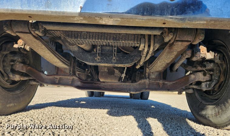 image for item KT9385 2012 Mack GU713 semi truck