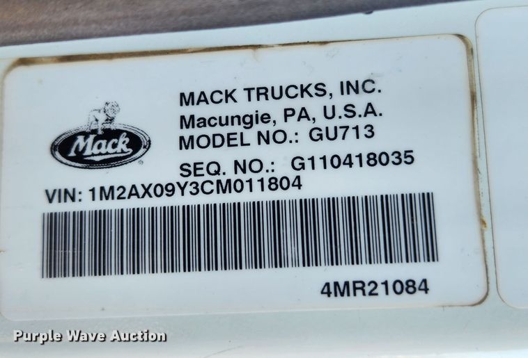 image for item KT9385 2012 Mack GU713 semi truck
