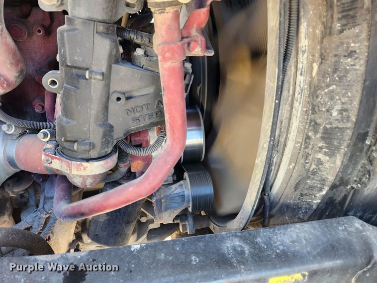 image for item KT9386 2013 Mack CXU613 semi truck