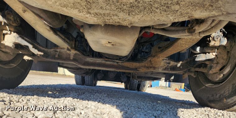 image for item KT9386 2013 Mack CXU613 semi truck