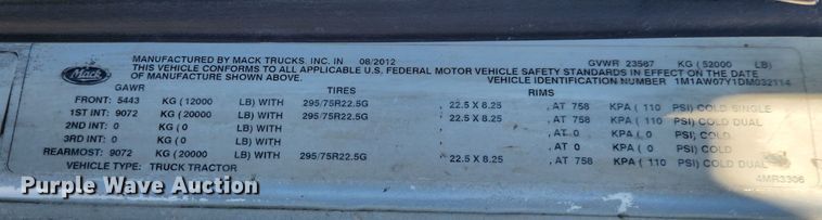 image for item KT9386 2013 Mack CXU613 semi truck