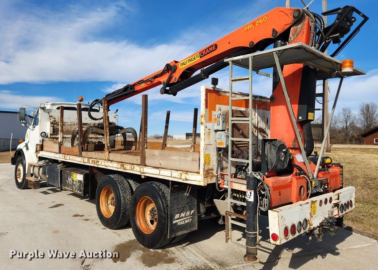 image for item KT9400 2007 Sterling L8500  crane truck