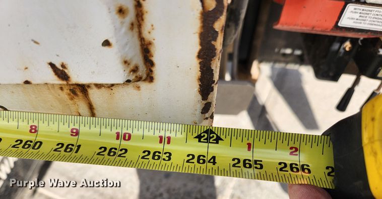 image for item KT9400 2007 Sterling L8500  crane truck