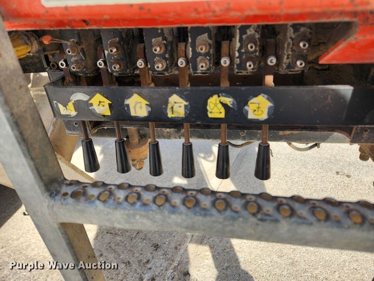 image for item KT9400 2007 Sterling L8500  crane truck