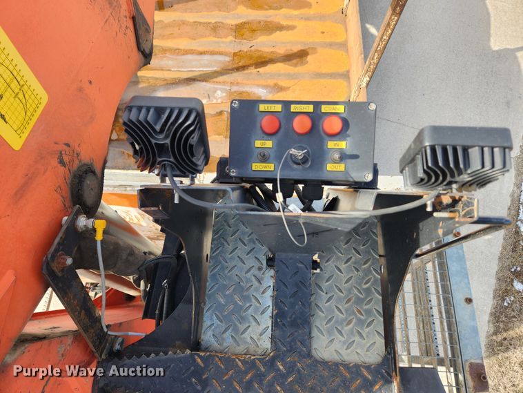 image for item KT9400 2007 Sterling L8500  crane truck